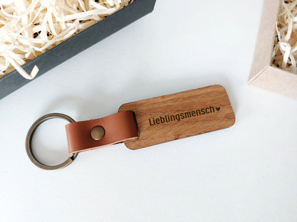 Holz Schlüsselanhänger mit Lederband | Schlüsselanhänger personalisiert mit Namen & Symbole Holz Anhänger mit Lederband und Metallring